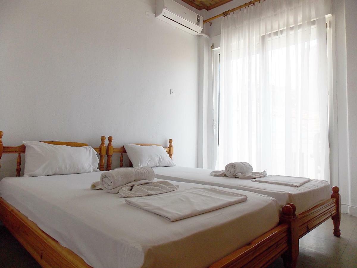 Hotel Sgouridis Limenaria  Extérieur photo