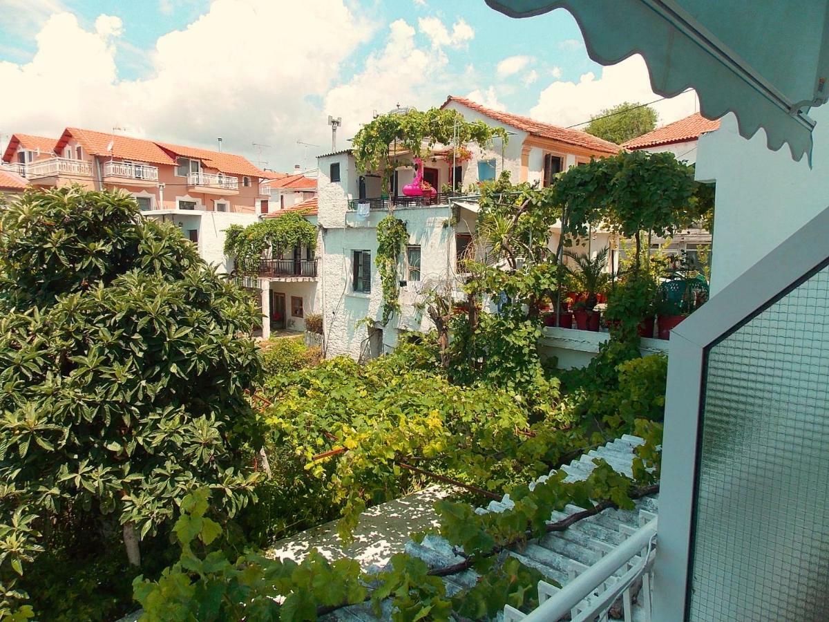 Hotel Sgouridis Limenaria  Extérieur photo